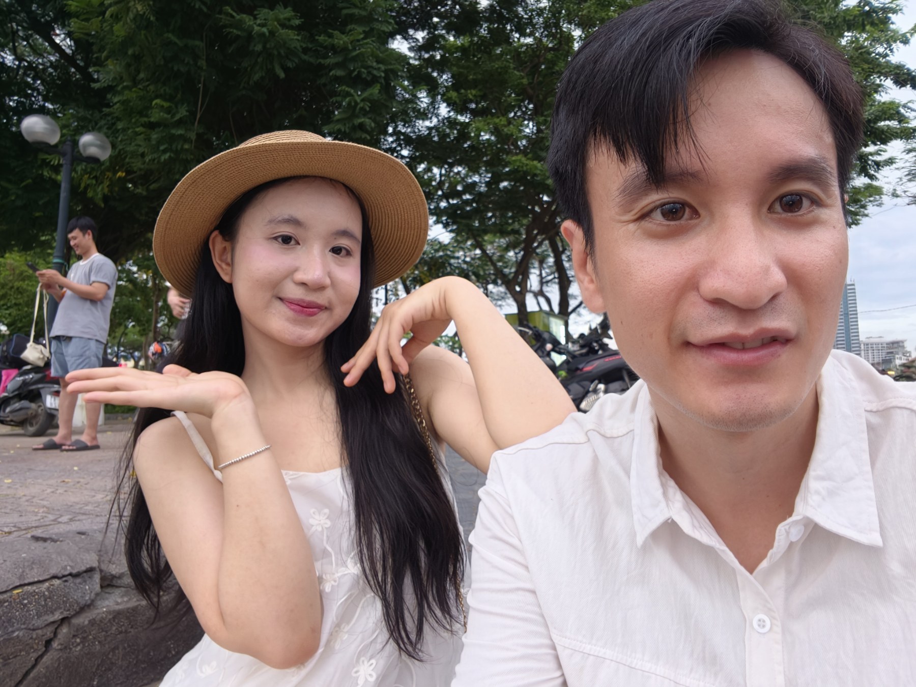 Buổi hẹn ngập tràn nắng đẹp